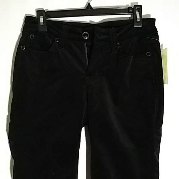 Reba Black Velvet Women Jeans - Picture 7 of 8